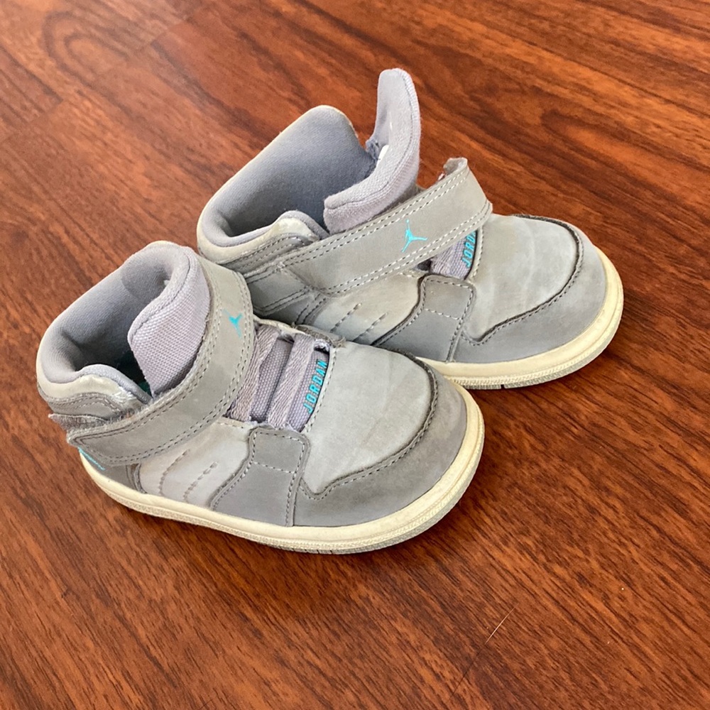 Toddler Nike Jordan shoe‎